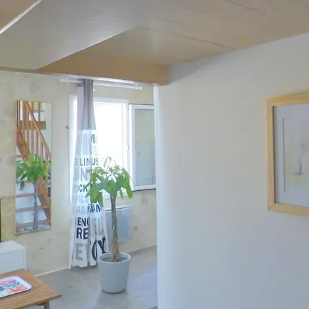 Palais St Guilhem Montpellier